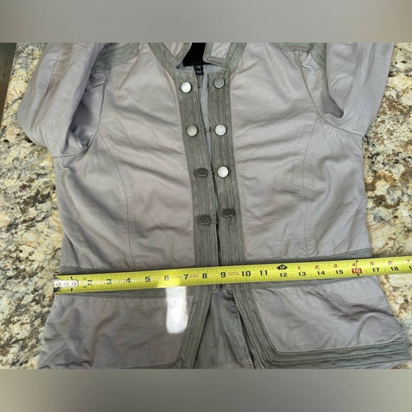 Joie sz MD soft lamb leather taupe jacket w detailing brushed silver buttons - Picture 13 of 16